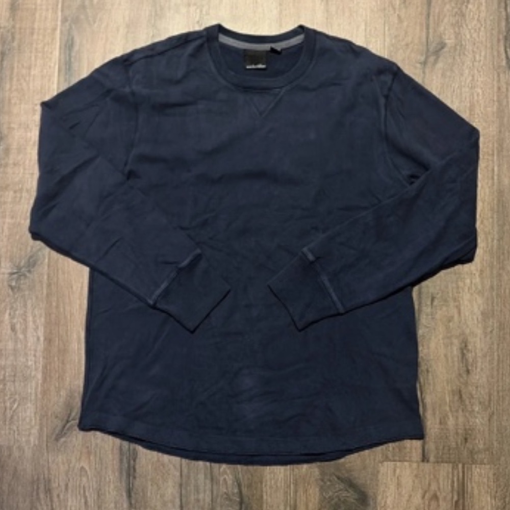 Navy Blue Long Sleeve Crewneck Shirt